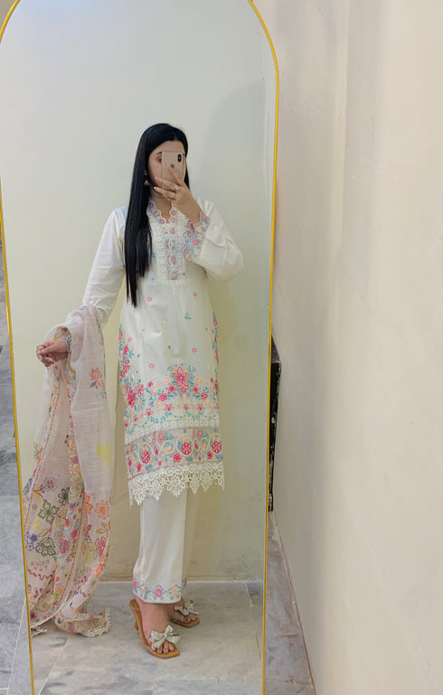 Off-White Embroidered Suit – Elegant & Timeless