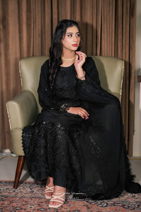 Zareen Elegance