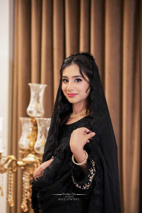 Zareen Elegance