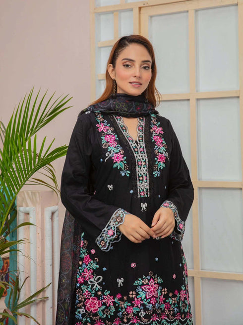 Elegant Black Embroidered Suit – Sophisticated & Timeless