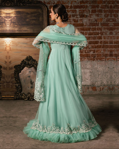 JANNAT Enchanted Naqshi Net Maxi Ensemble