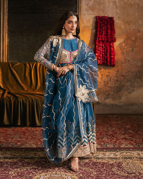 RANG Luxurious Net Choli & Lehnga Set with Handcrafted Embellishments