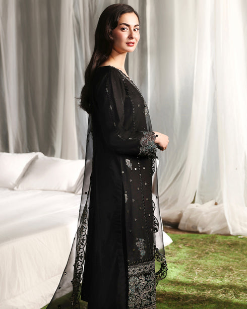 IRIS-Luxurious Chikankari Jacquard 3-Piece Ensemble